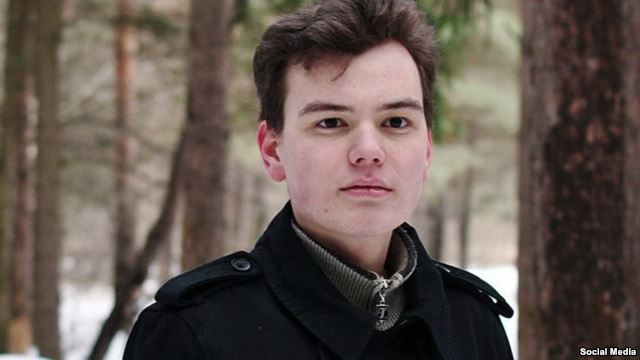 18 jähriger Russe, der wegen Unterstützung der Ukraine verfolgt wurde, nimmt sich das Leben